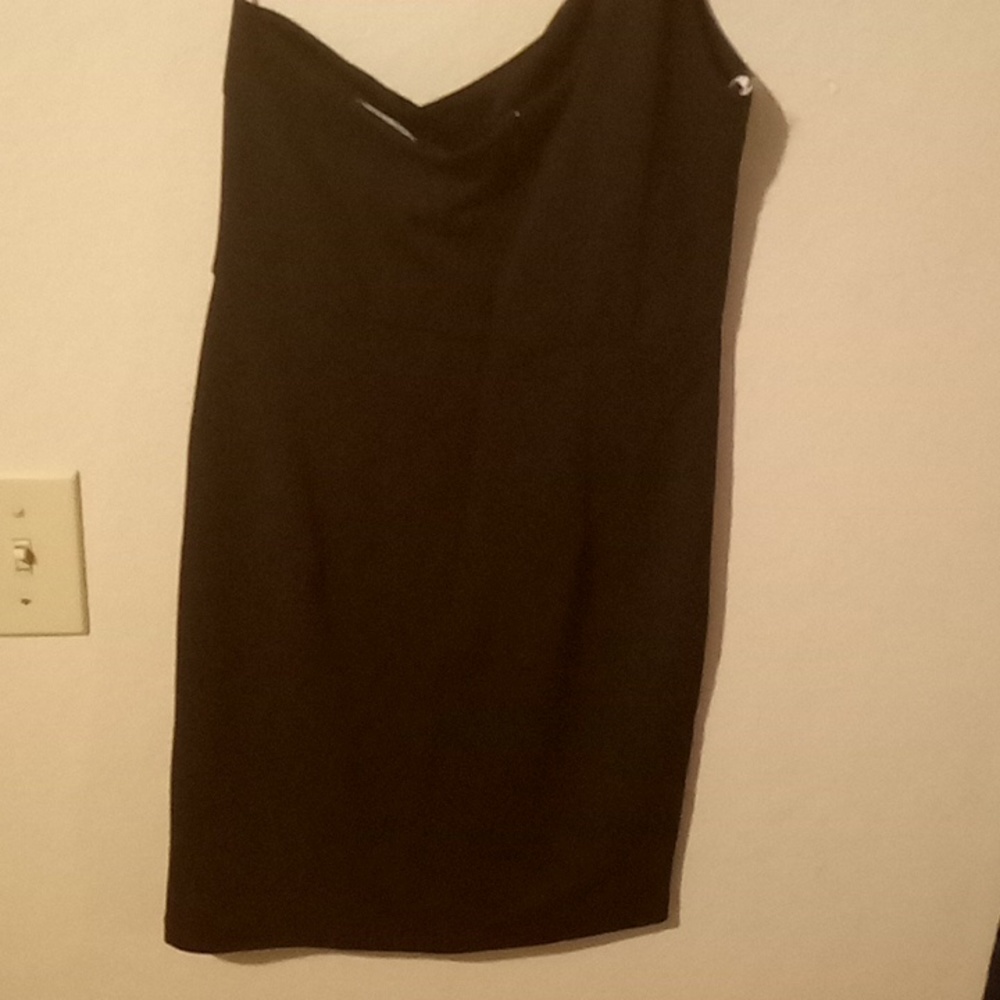 Lulu's lady's short black skirt size small